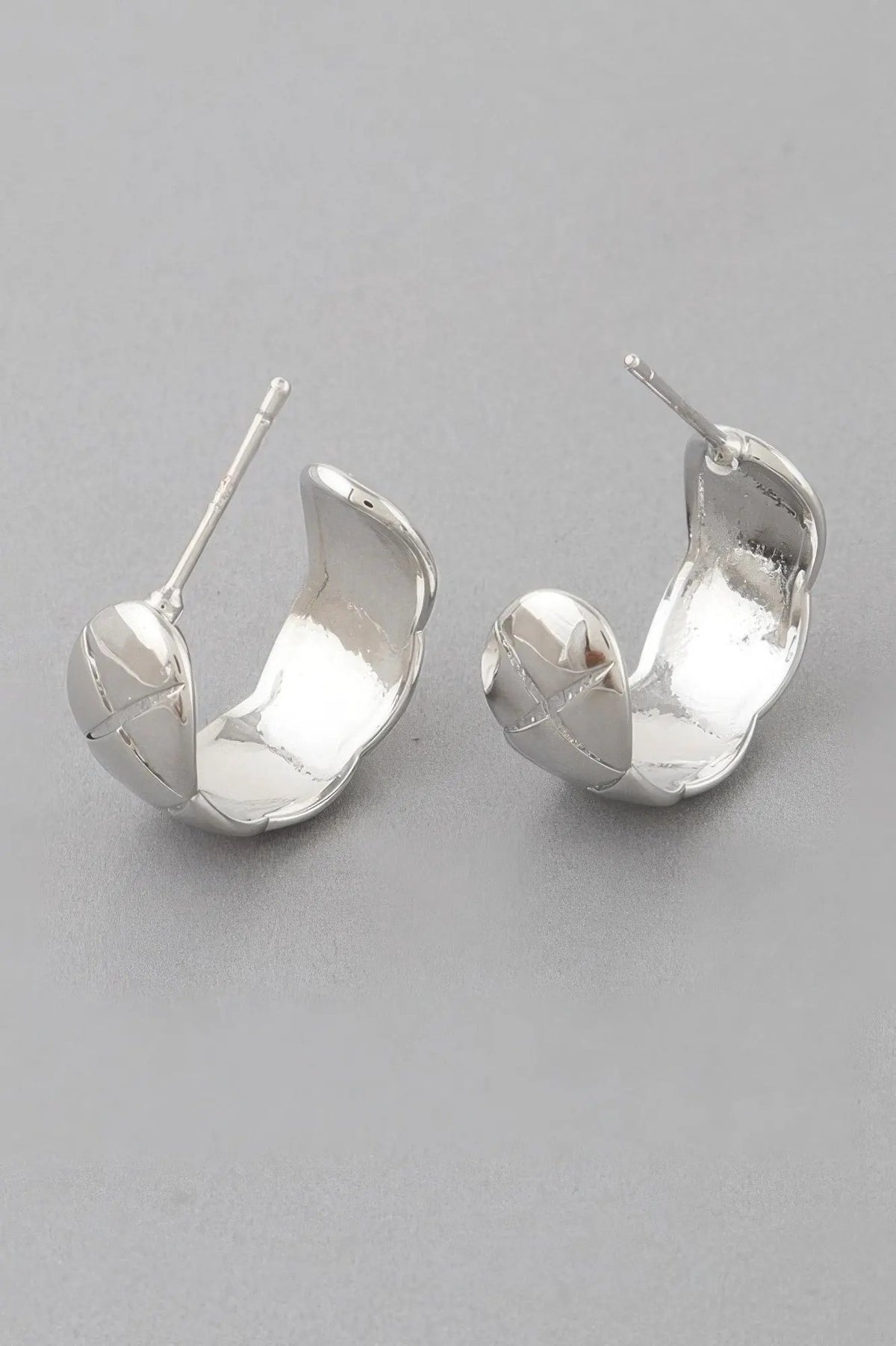 WOMEN'S EARRINGS Elegant Prêt-à-Porter New Collection BATTERY PARK BYMANYC ® New York by BYMANYC New York