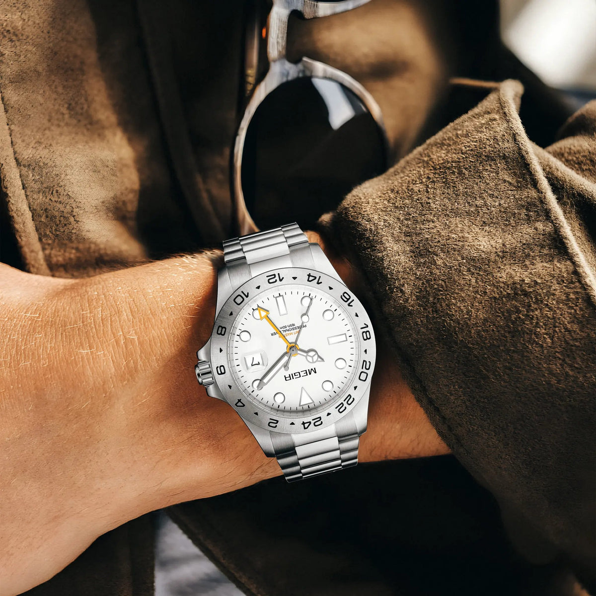 MEGIR Original Luxury Men Analogue Quartz Watch Luminous 5ATM Waterproof Business WristWatch Stainless Steel Clock Montre Homme 8404 by MEGIR WATCH GROUP
