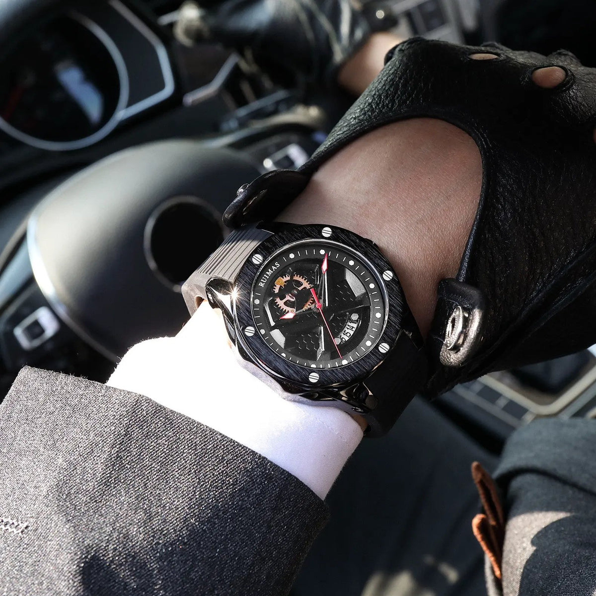 RUIMAS Brand Fashion Sport Watches for Men Quartz Silicone Band Wrist Watch Date Waterproof Wristwatches Clock Relogio Masculino 546 by MEGIR WATCH GROUP