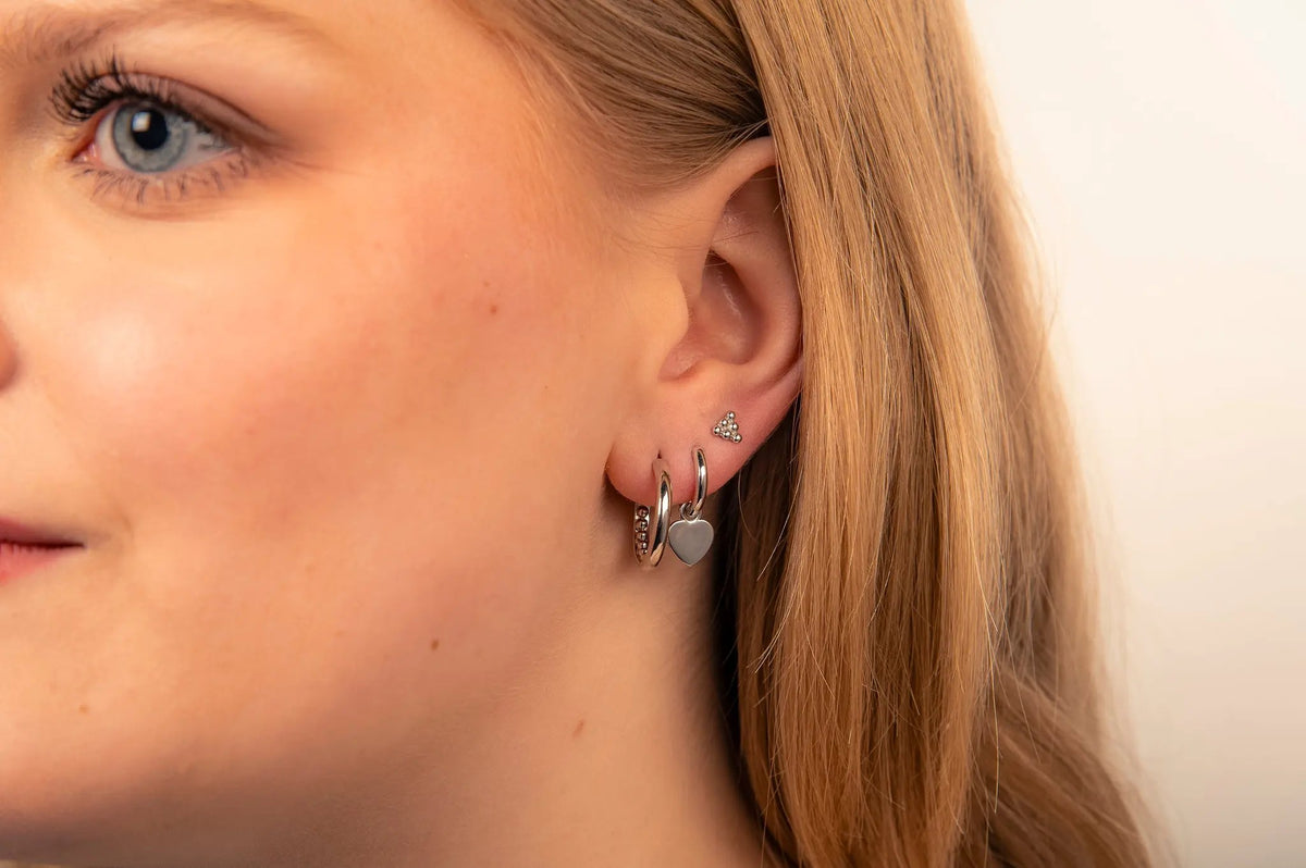 Oorbellen met Balletjes Zilver JE026S by Jwls4u