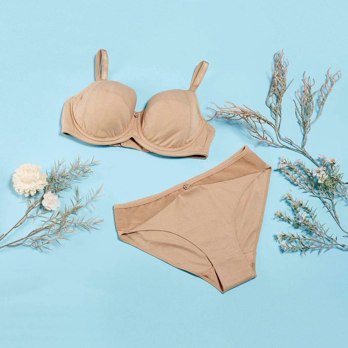 Shell-Underwired Silk & Organic Cotton Full Cup Bra with removable paddings by Juliemay Lingerie