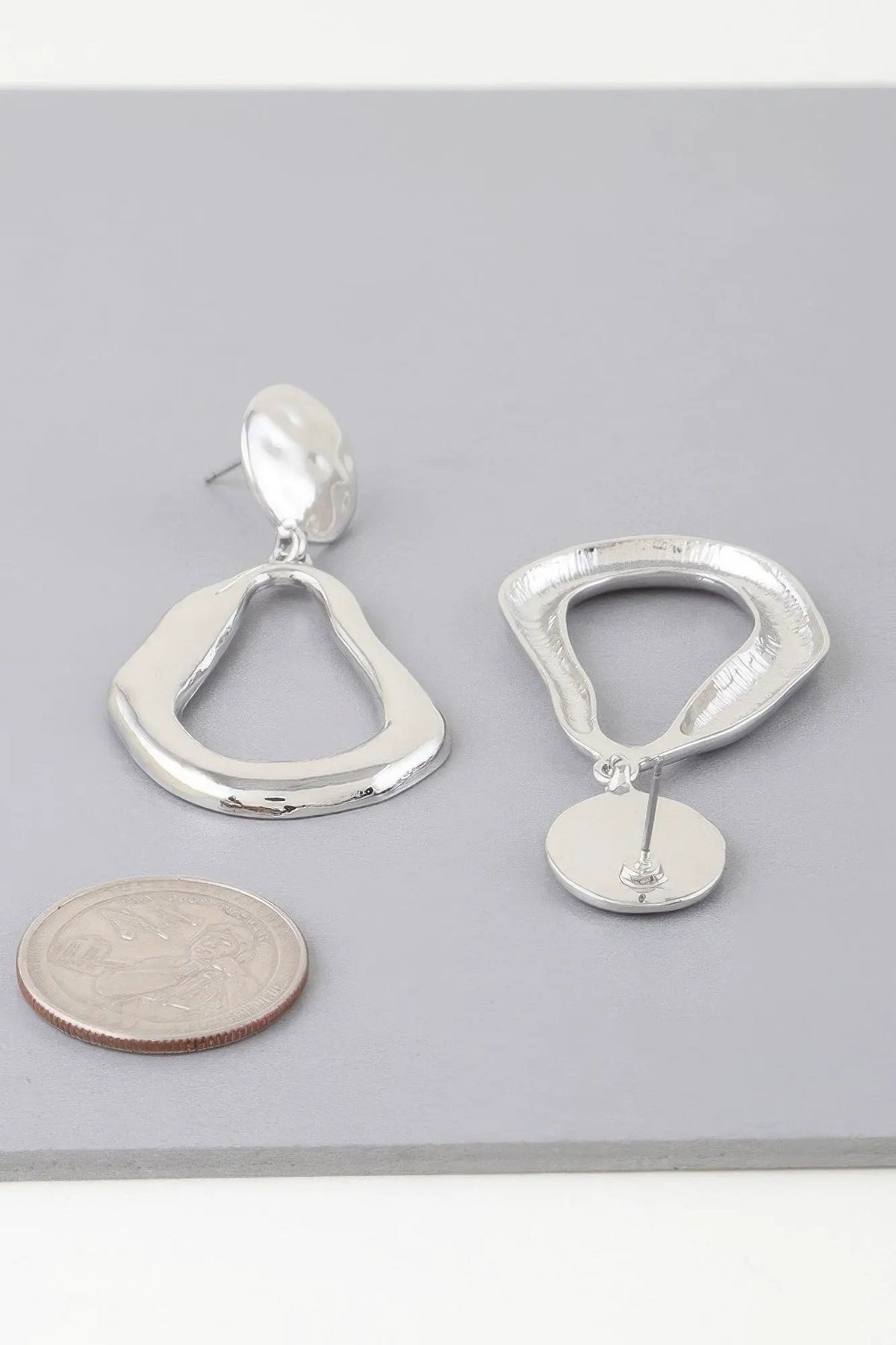 WOMEN'S EARRINGS Trending Prêt-à-Porter New Collection TRIBECA BYMANYC ® New York by BYMANYC New York