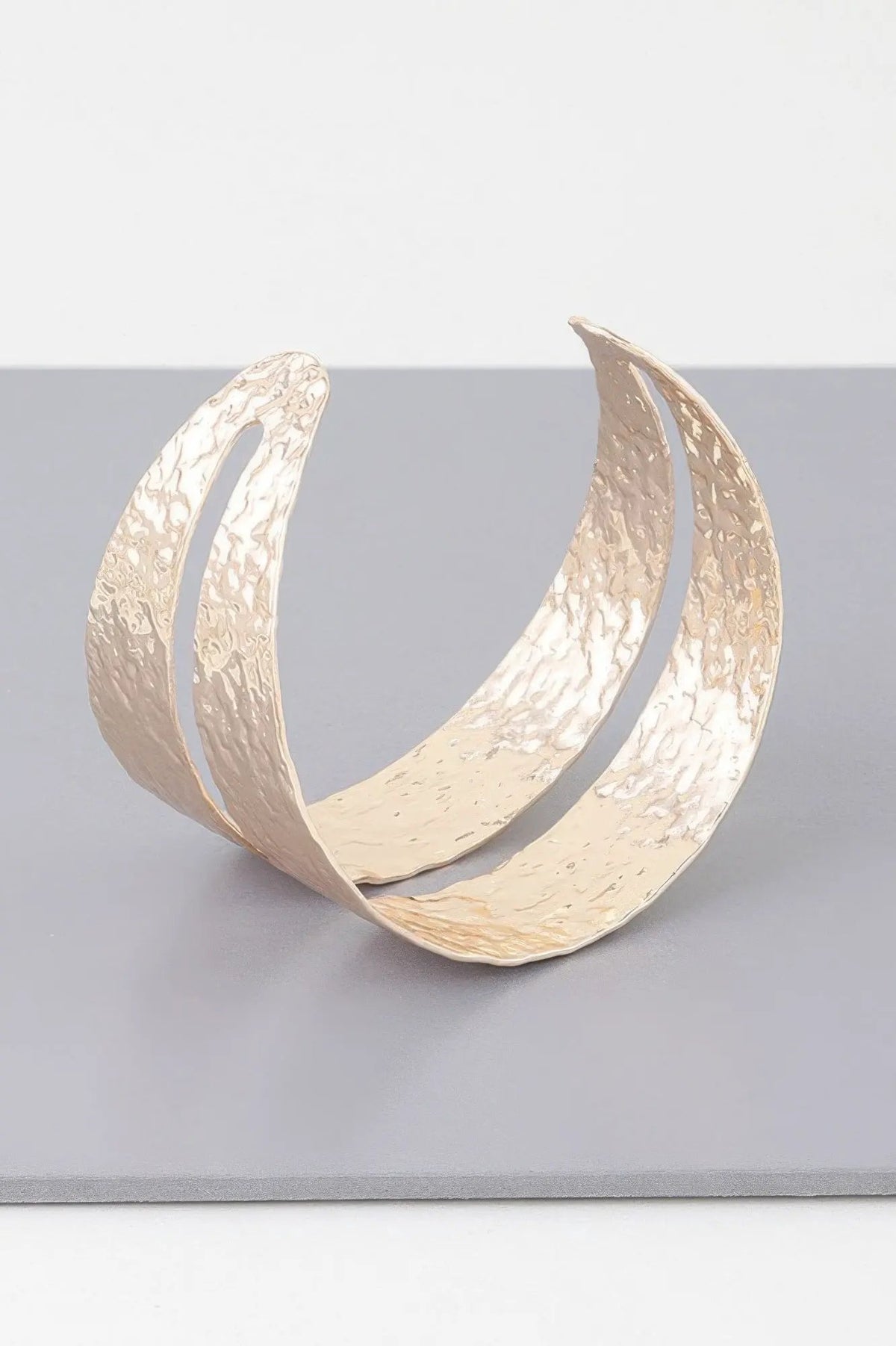 WOMEN'S BRACELETS Trending Prêt-à-Porter New Collection AUSTIN BYMANYC ® New York by BYMANYC New York