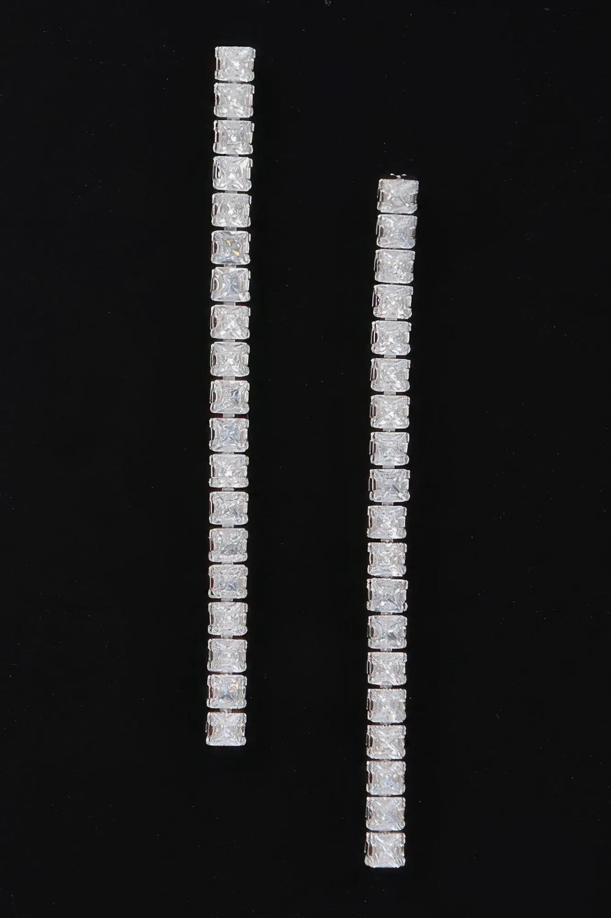 WOMEN'S EARRINGS Elegant Prêt-à-Porter New Collection FIFTH AVENUE BYMANYC ® New York by BYMANYC New York