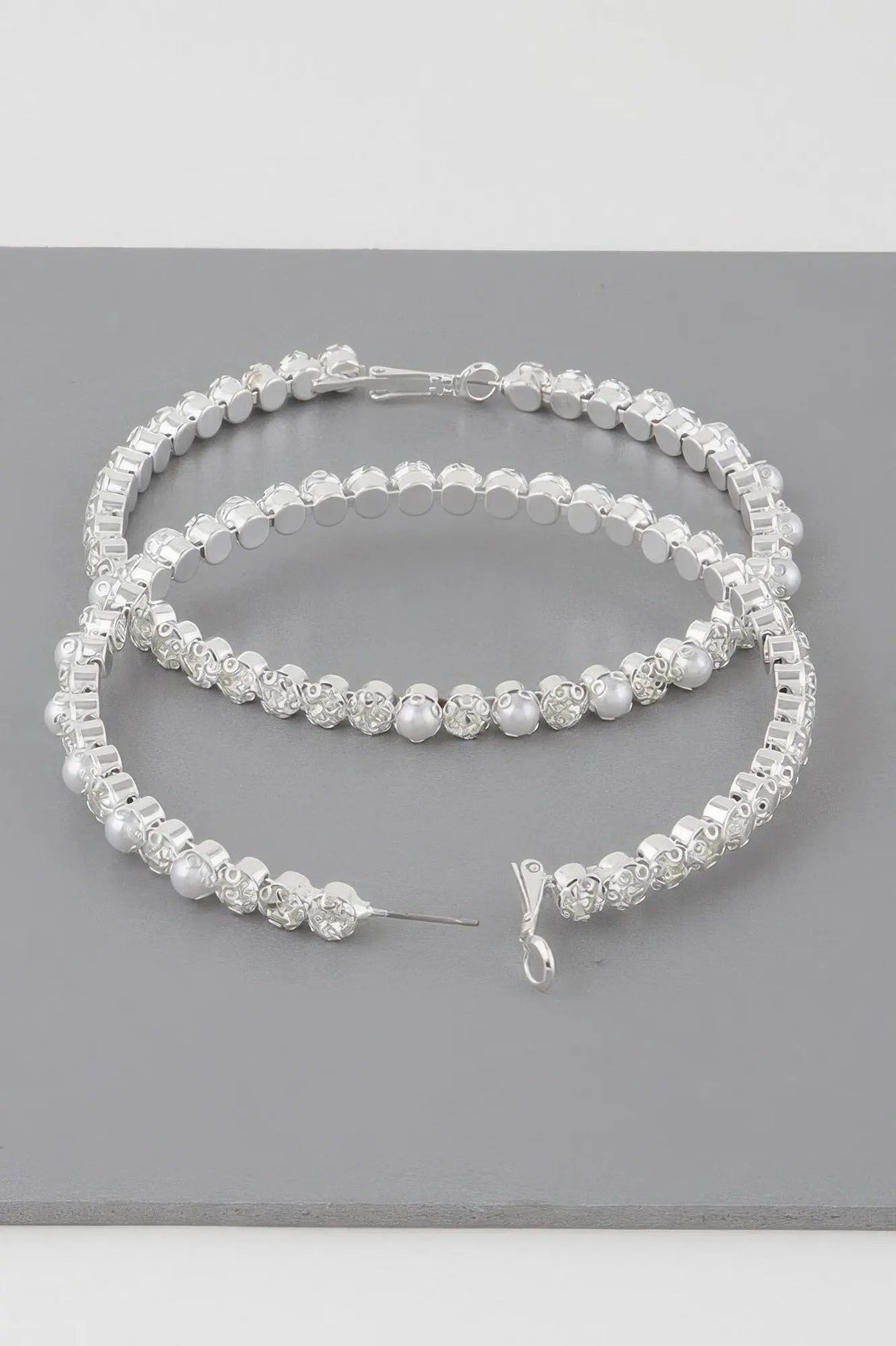 WOMEN'S EARRINGS Elegant Prêt-à-Porter New Collection CHELSEA BYMANYC ® New York by BYMANYC New York