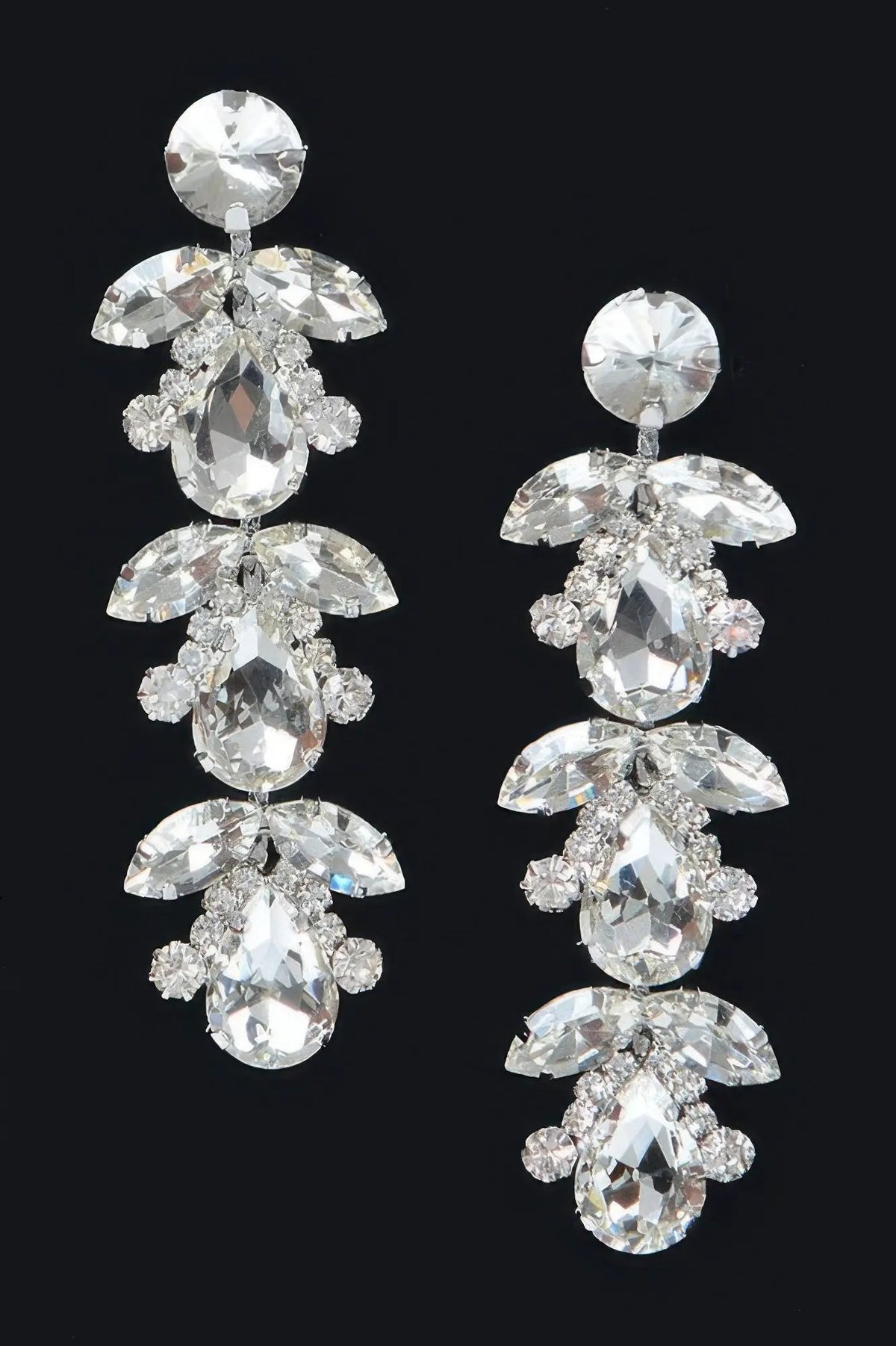 WOMEN'S EARRINGS Elegant Prêt-à-Porter New Collection CHICAGO BYMANYC ® New York by BYMANYC New York