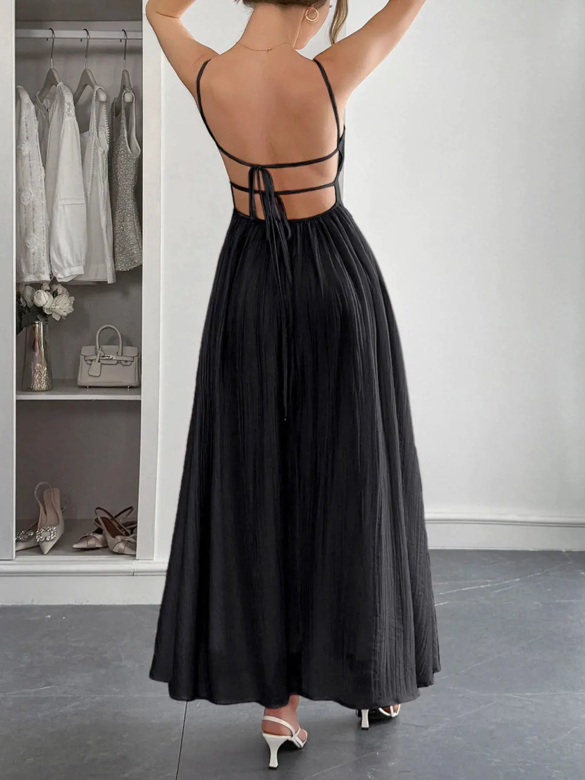 Texture Sweetheart Neck Backless Cami Dress by Partner Label