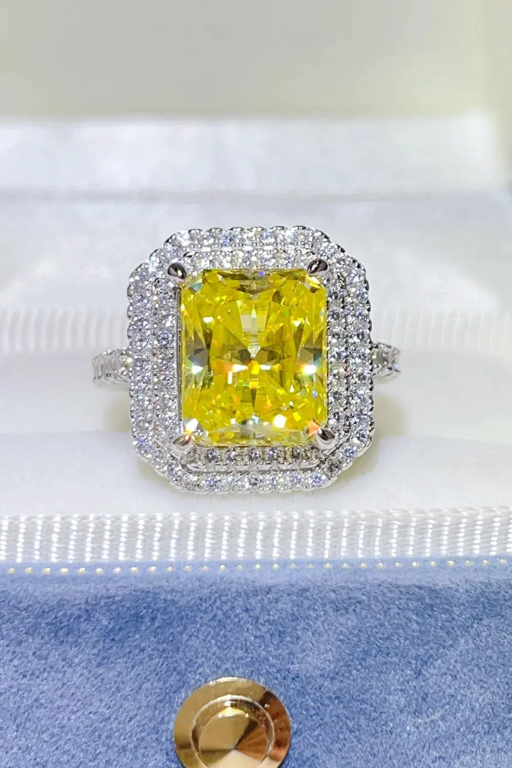 2 Carat Moissanite 925 Sterling Silver Ring by Partner Label