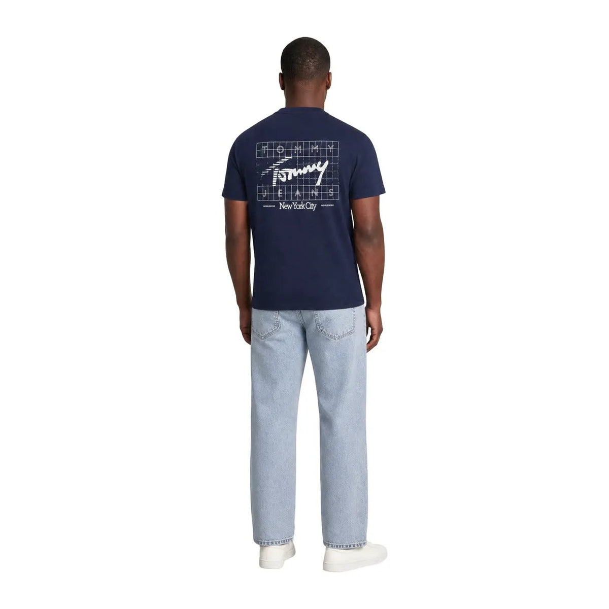 Tommy Hilfiger Jeans - Tommy Hilfiger Jeans Men T-Shirt by Tommy Hilfiger Jeans
